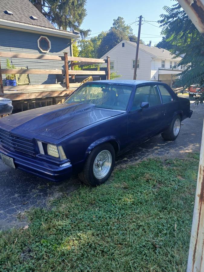 Chevrolet-malibu-classic-1979-3