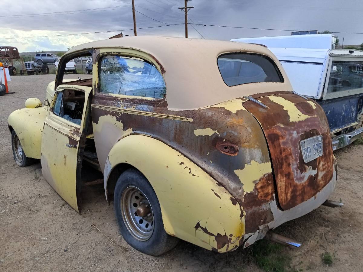 Chevrolet-master-1934-yellow-6
