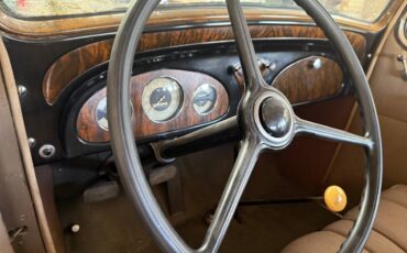 Chevrolet-master-sedan-1934-brown-3