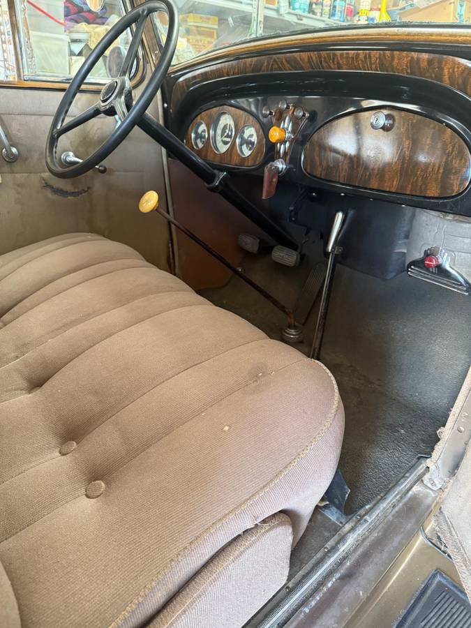 Chevrolet-master-sedan-1934-brown-5