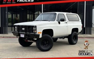 Chevrolet military truck 1/2 ton nominal diesel 1985