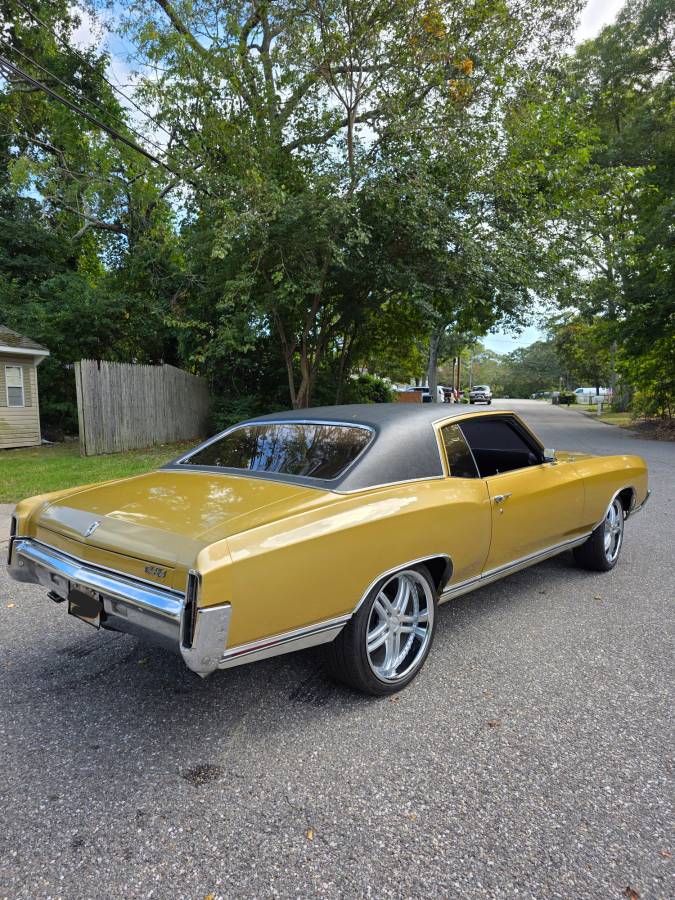 Chevrolet-monte-carlo-1971-custom-17