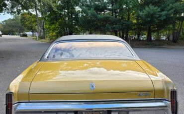Chevrolet-monte-carlo-1971-custom-2