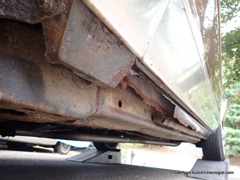 Chevrolet-monte-carlo-1980-brown-19