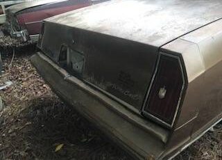 Chevrolet-monte-carlo-1986-2