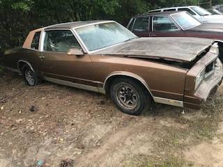 Chevrolet-monte-carlo-1986-3