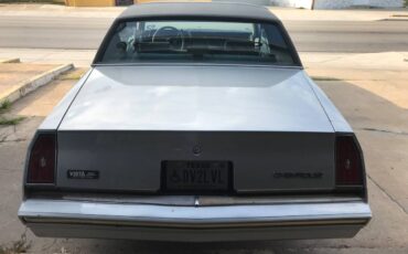 Chevrolet-monte-carlo-1986-silver-4