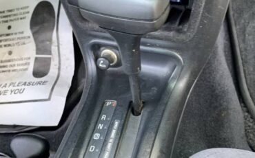Chevrolet-monte-carlo-1995-white-12
