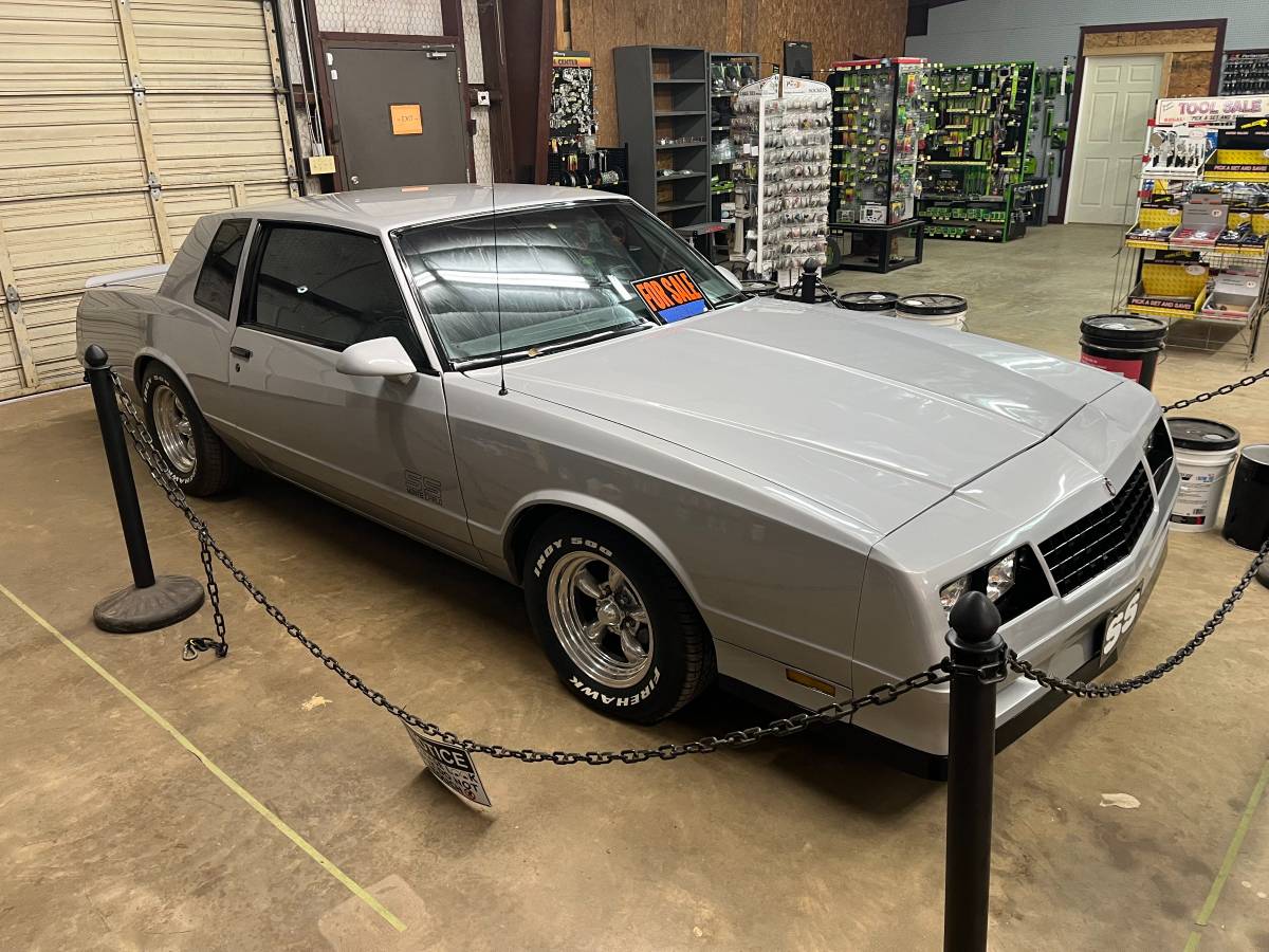 Chevrolet-monte-carlo-ss-1987-silver-1