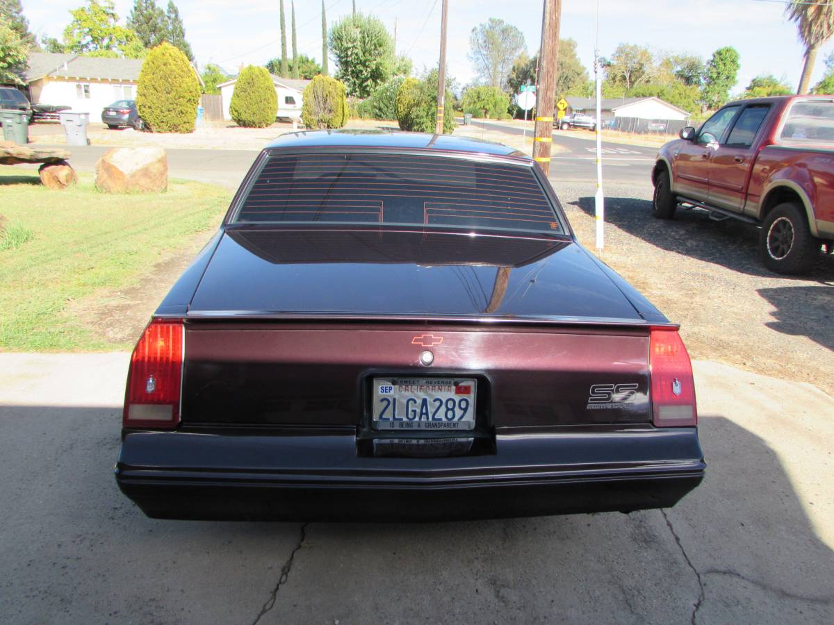 Chevrolet-monte-carlo-ss-1988-purple-2
