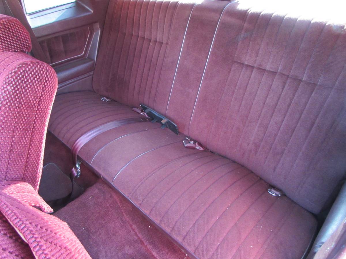 Chevrolet-monte-carlo-ss-1988-purple-8