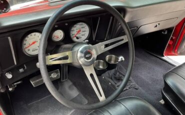 Chevrolet-nova-1972-red-4