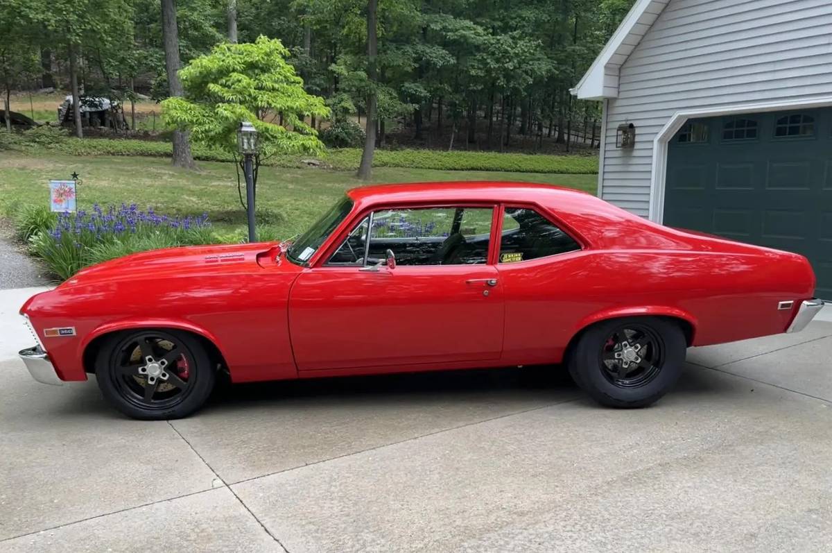 Chevrolet-nova-1972-red-7