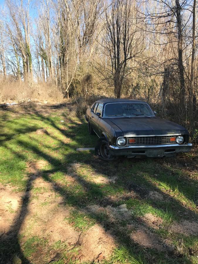 Chevrolet-nova-1974-black-3