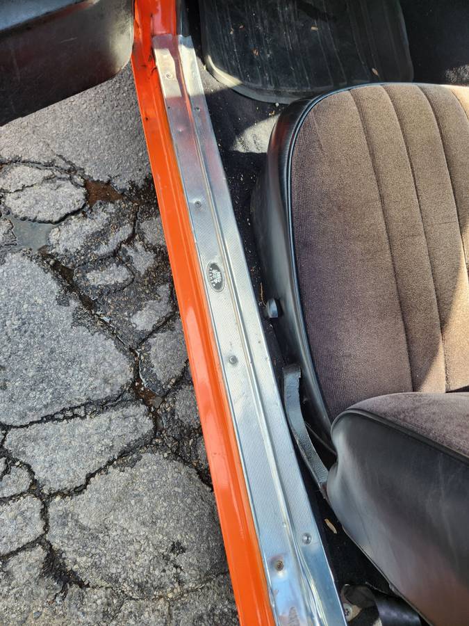 Chevrolet-nova-1974-orange-11