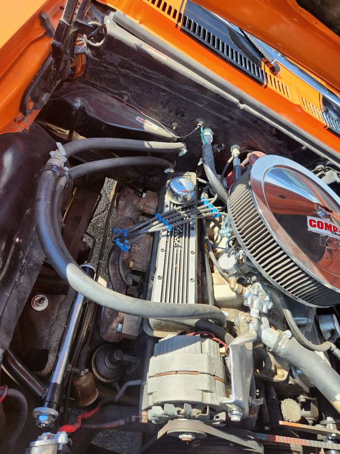 Chevrolet-nova-1974-orange-20