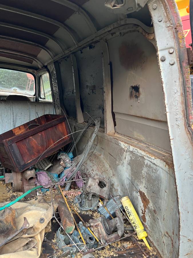 Chevrolet-panel-van-1951-6