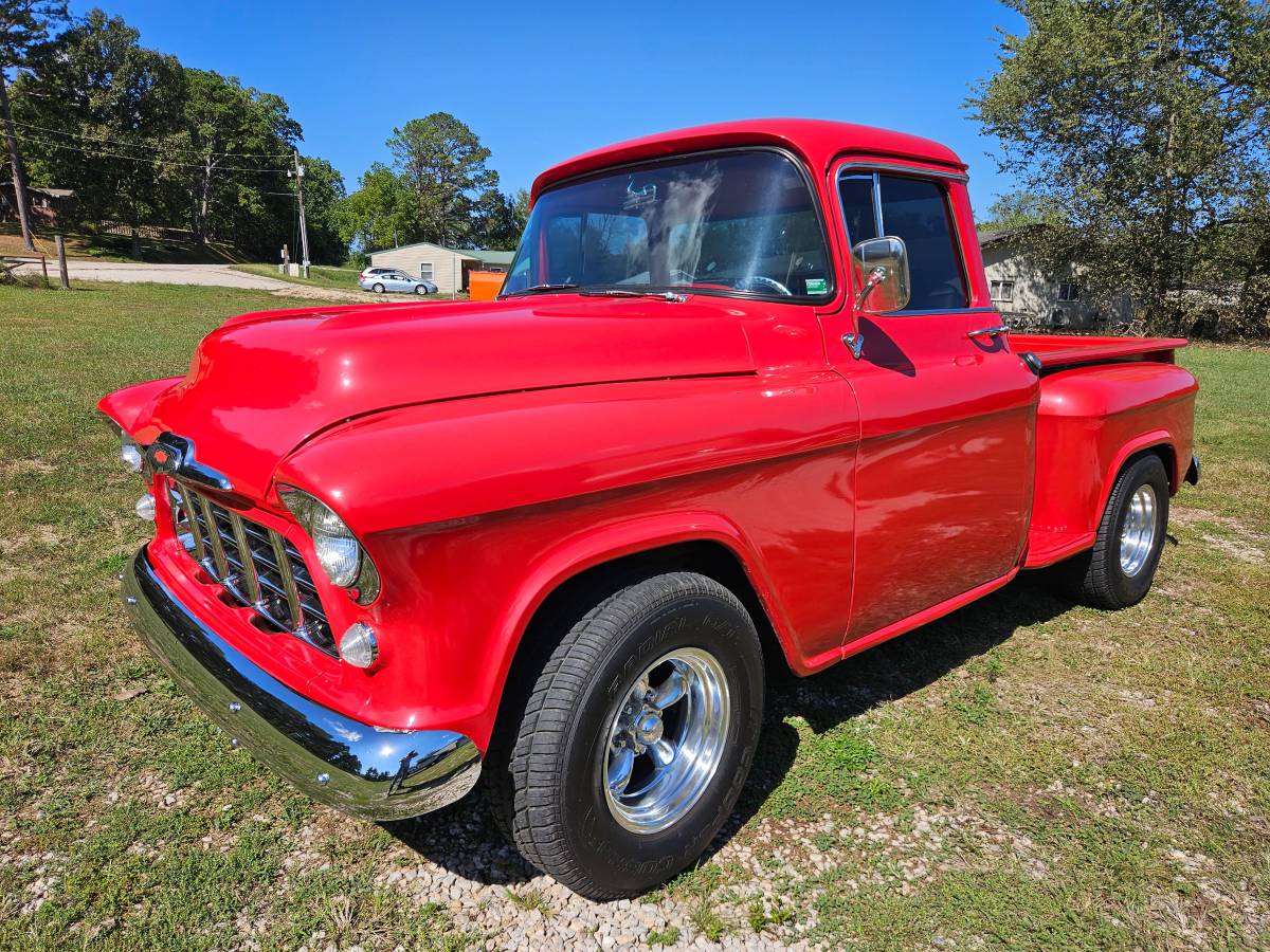 Chevrolet-pickup-1956-2