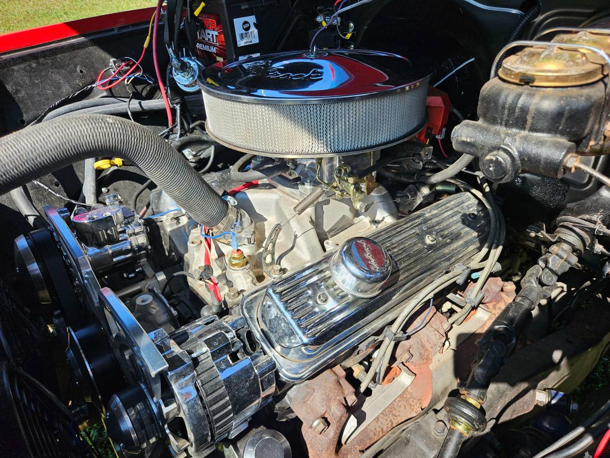 Chevrolet-pickup-1956-22