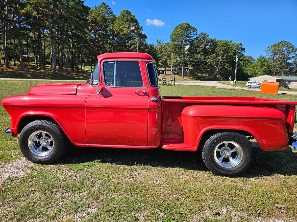 Chevrolet-pickup-1956-5
