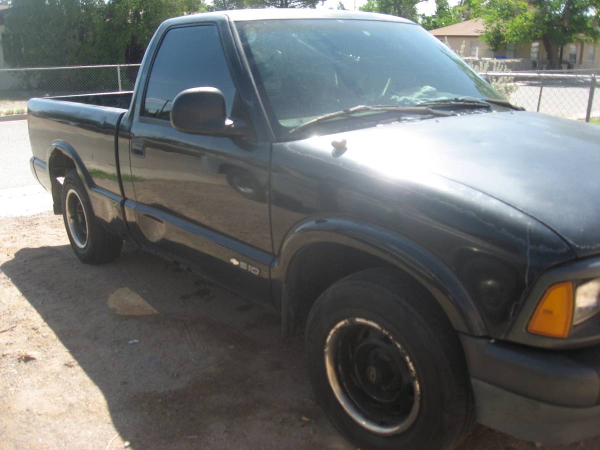 Chevrolet-pickup-diesel-1955-blue-17