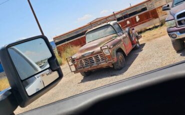 Chevrolet-pickup-diesel-1955-blue-3