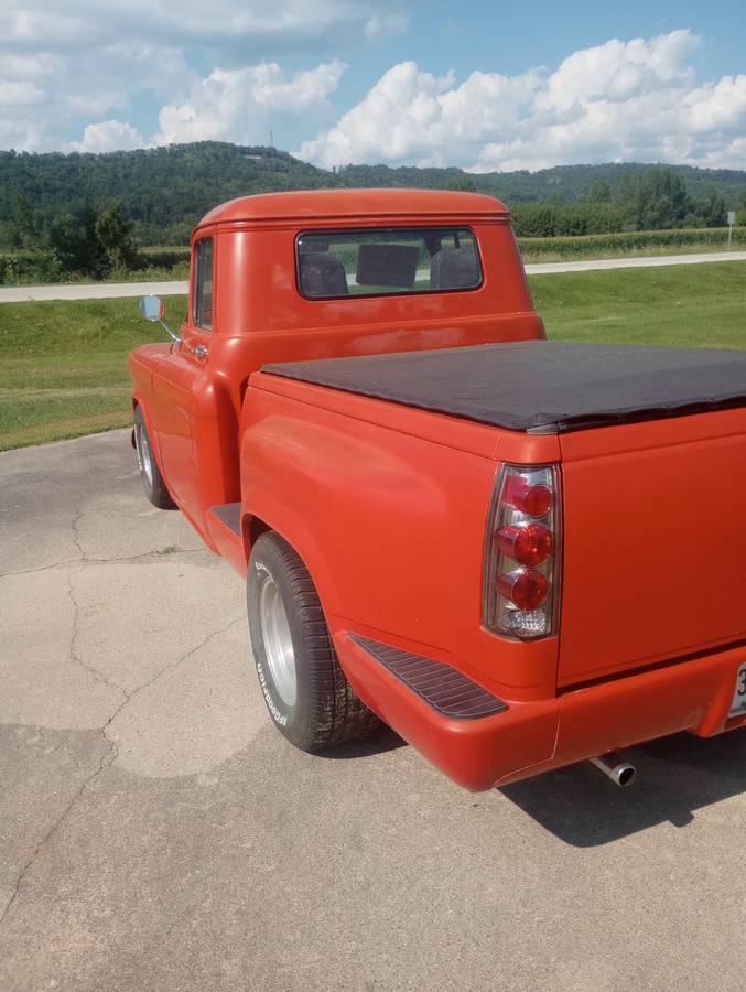 Chevrolet-pickup-truck-1957-7