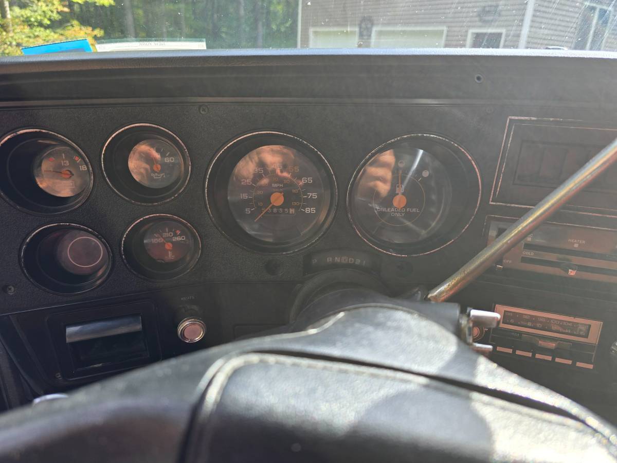 Chevrolet-r10-1987-black-12