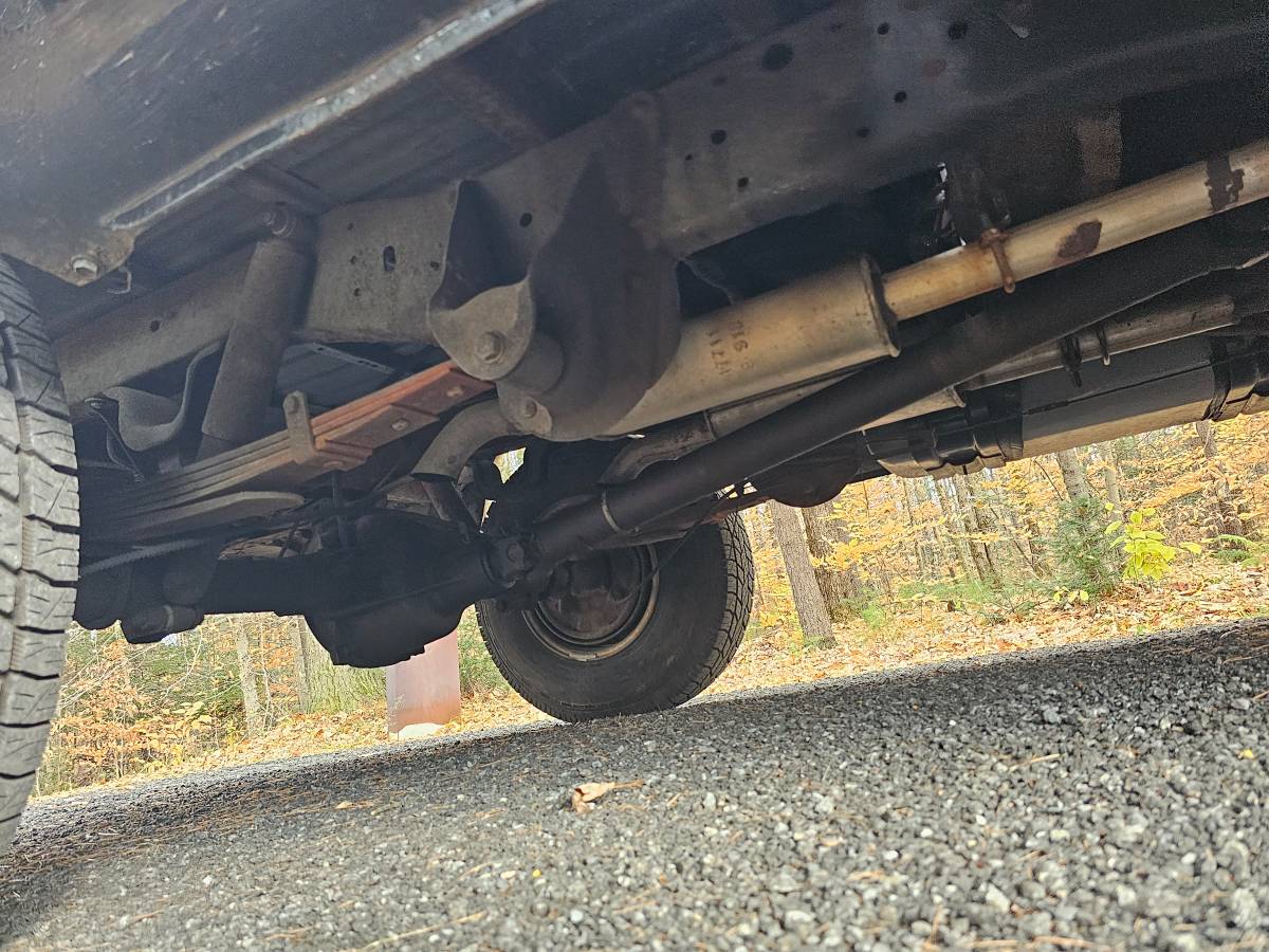 Chevrolet-r10-1987-black-19