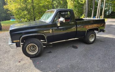 Chevrolet-r10-1987-black-2