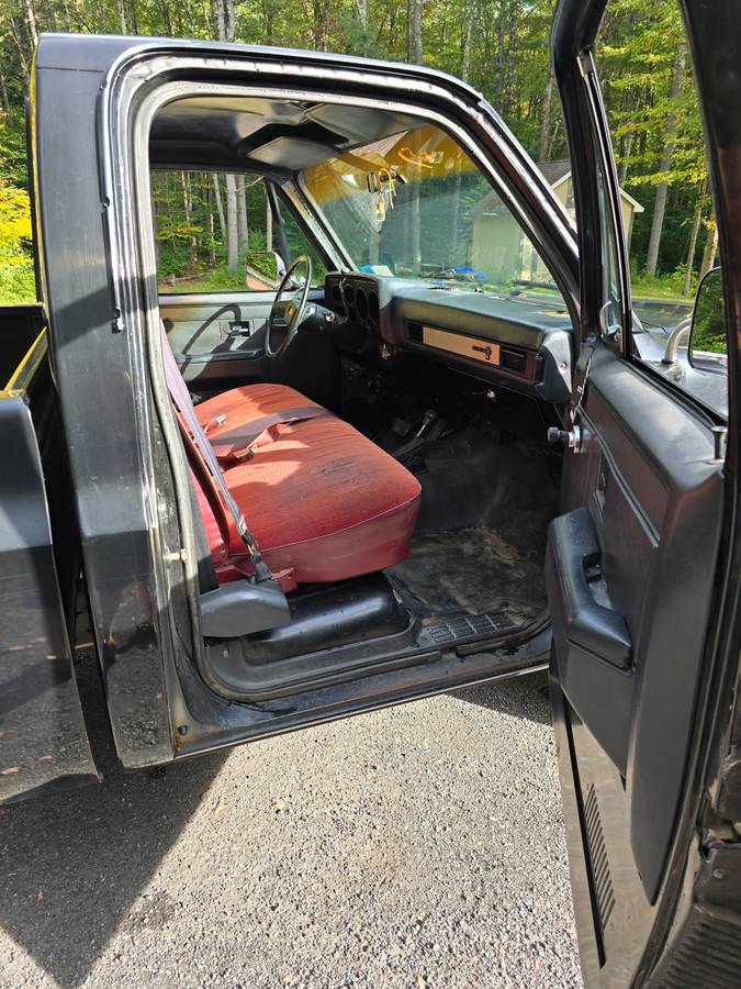 Chevrolet-r10-1987-black-5