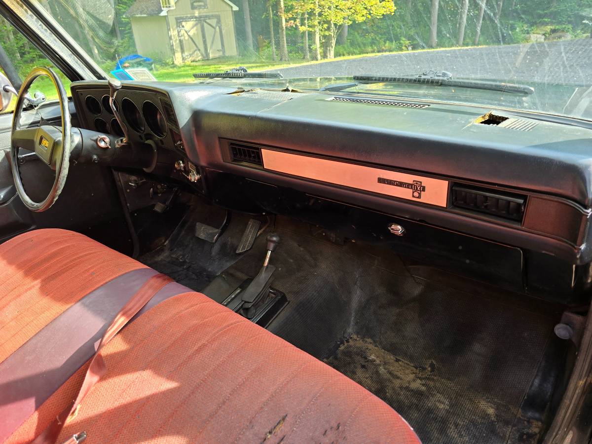 Chevrolet-r10-1987-black-8