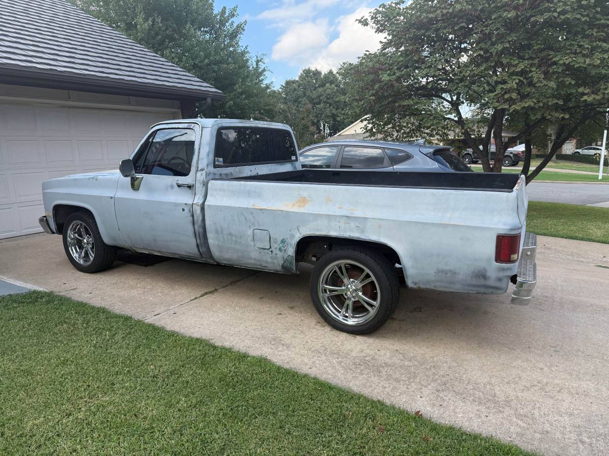 Chevrolet-r10-1987-grey-5