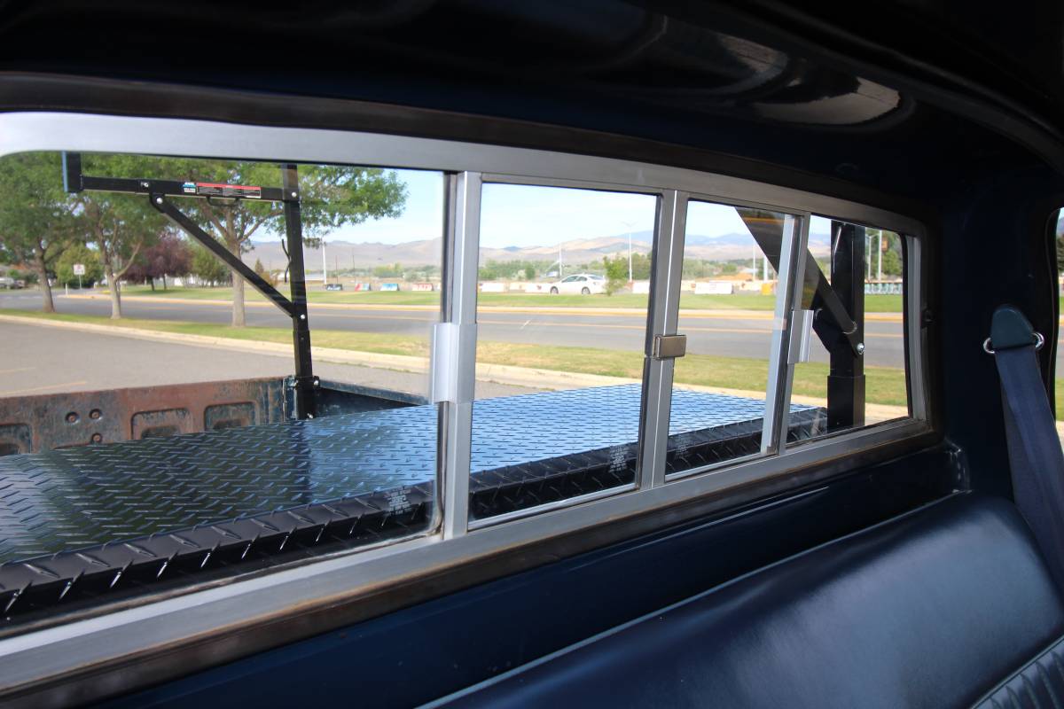 Chevrolet-s-10-pickup-12-tonchevy-s10-1983-blue-10