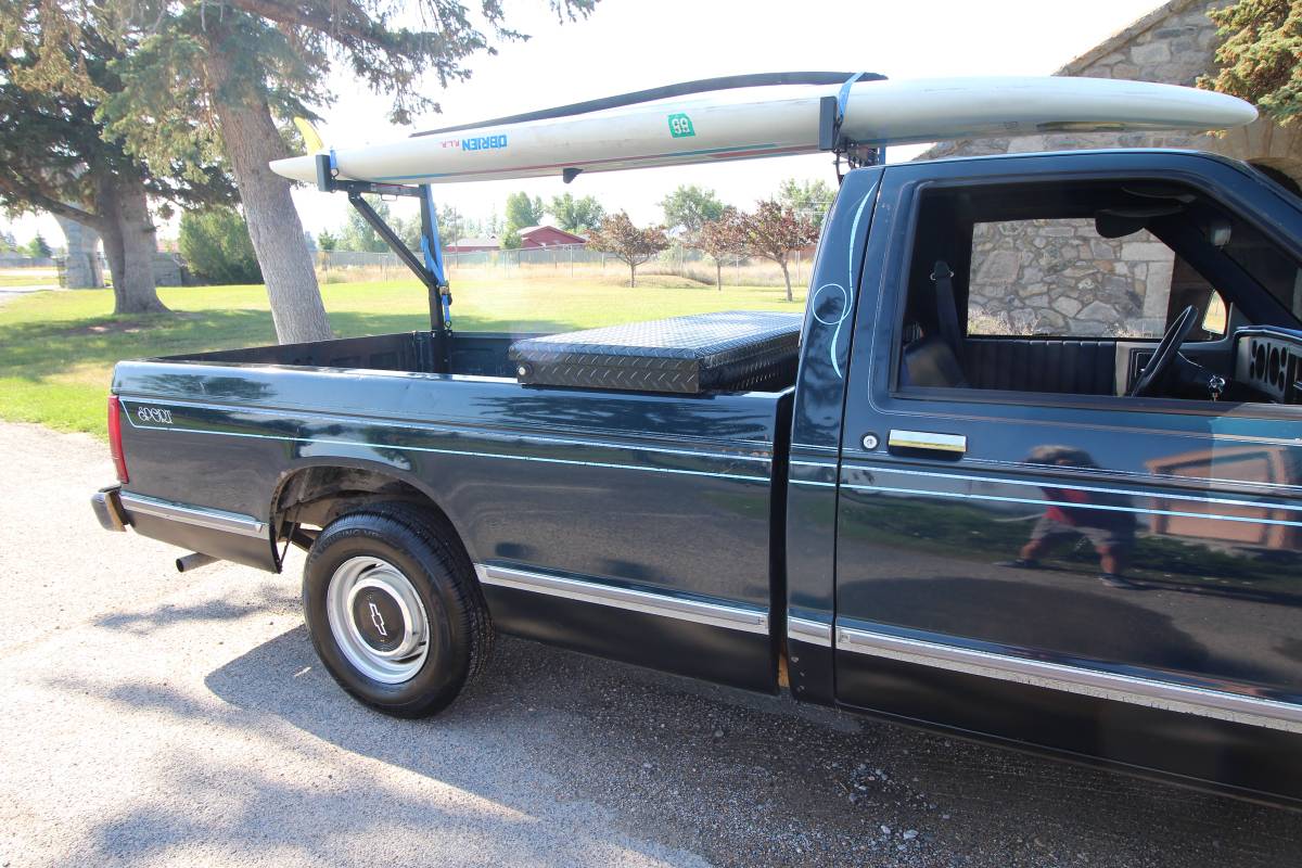 Chevrolet-s-10-pickup-12-tonchevy-s10-1983-blue-2