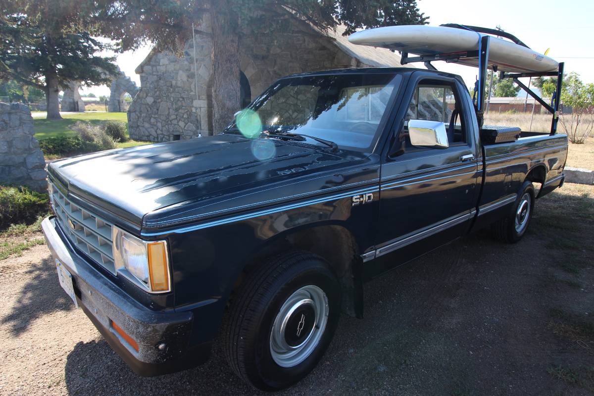 Chevrolet-s-10-pickup-12-tonchevy-s10-1983-blue-5