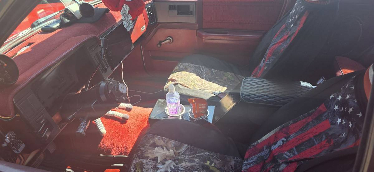Chevrolet-s10-blazer-1989-custom-4