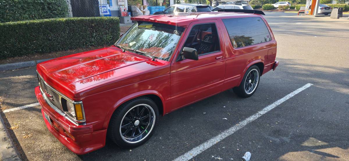 Chevrolet-s10-blazer-1989-custom-9