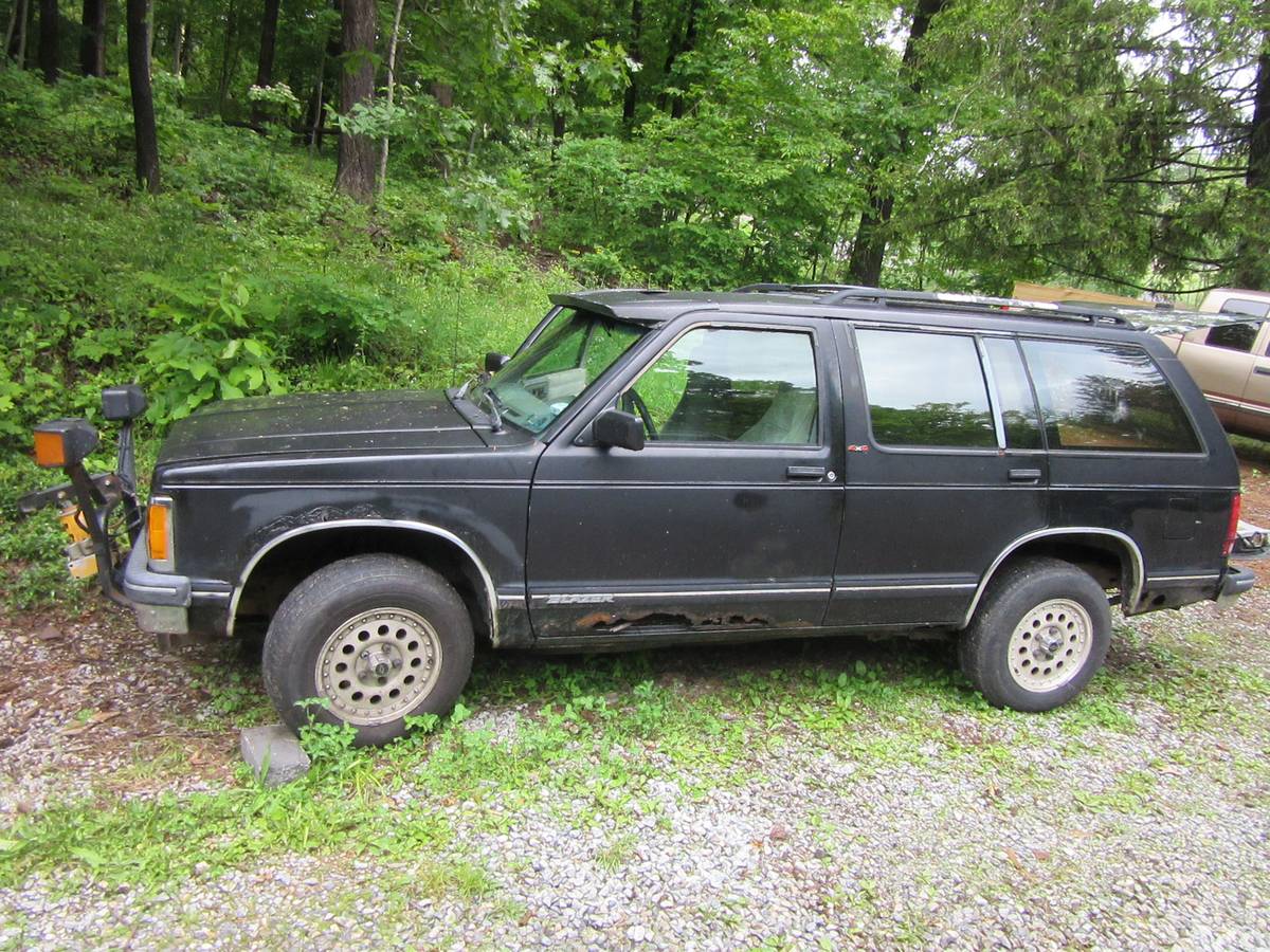 Chevrolet-s10-blazer-1994-black-17