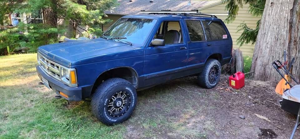 Chevrolet-s10-blazer-1994-blue-2