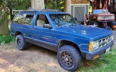 Chevrolet-s10-blazer-1994-blue