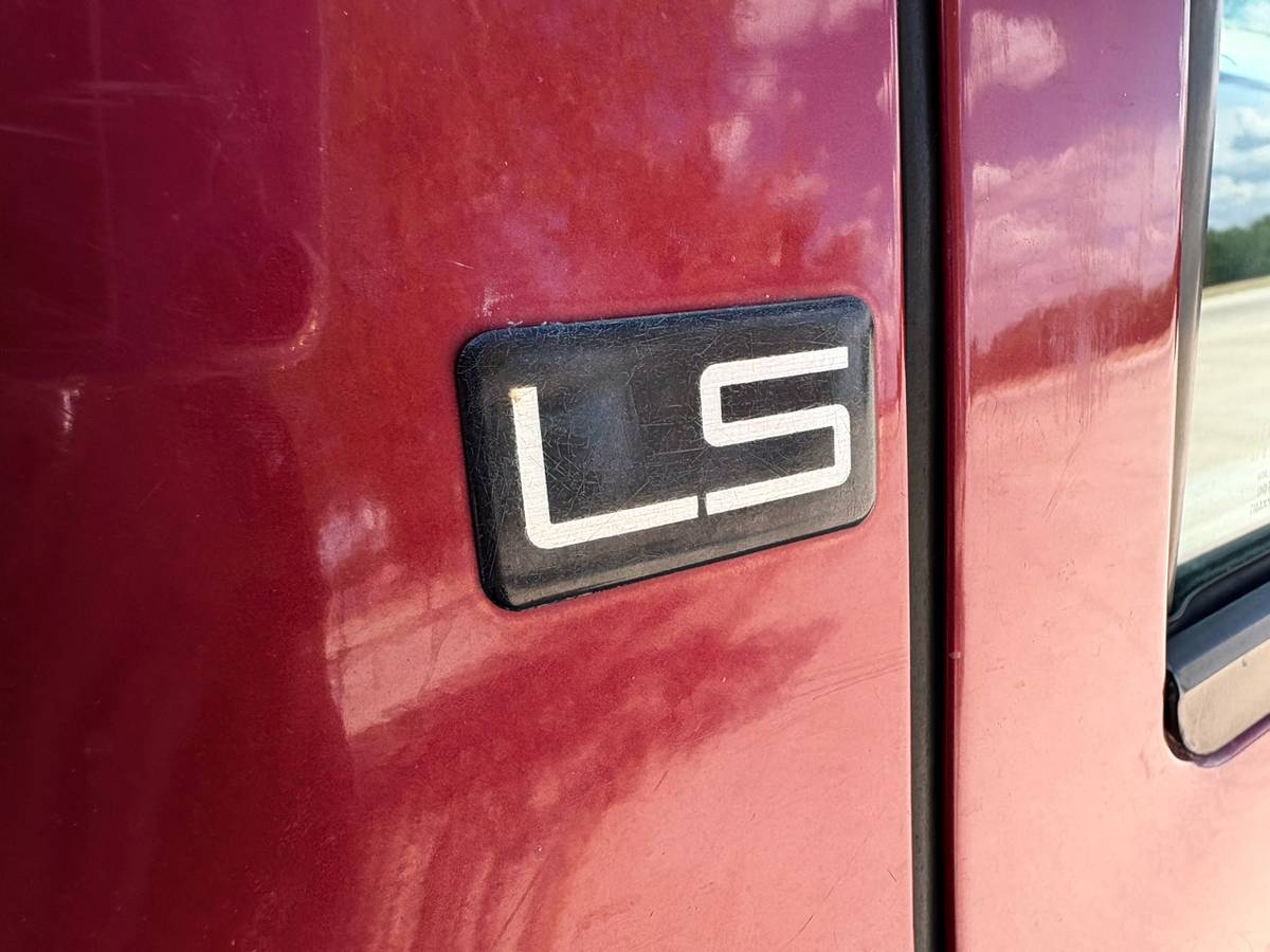 Chevrolet-s10-pickup-1995-custom-27