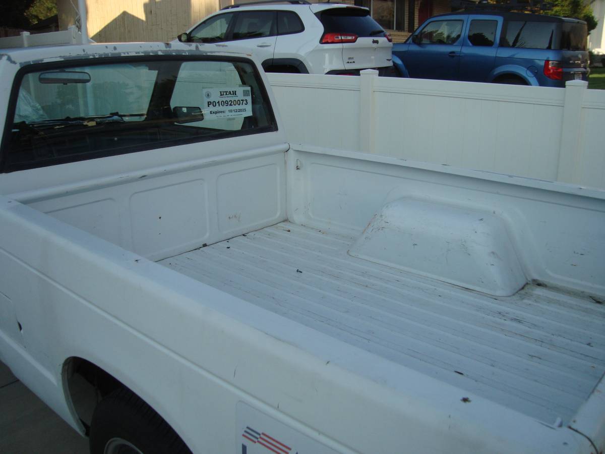 Chevrolet-s14-1991-white-1
