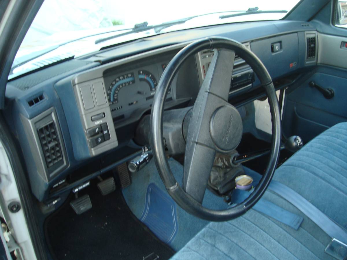 Chevrolet-s14-1991-white-5