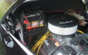 Chevrolet-sedan-2-door-1948-black-13