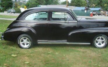 Chevrolet-sedan-2-door-1948-black-2