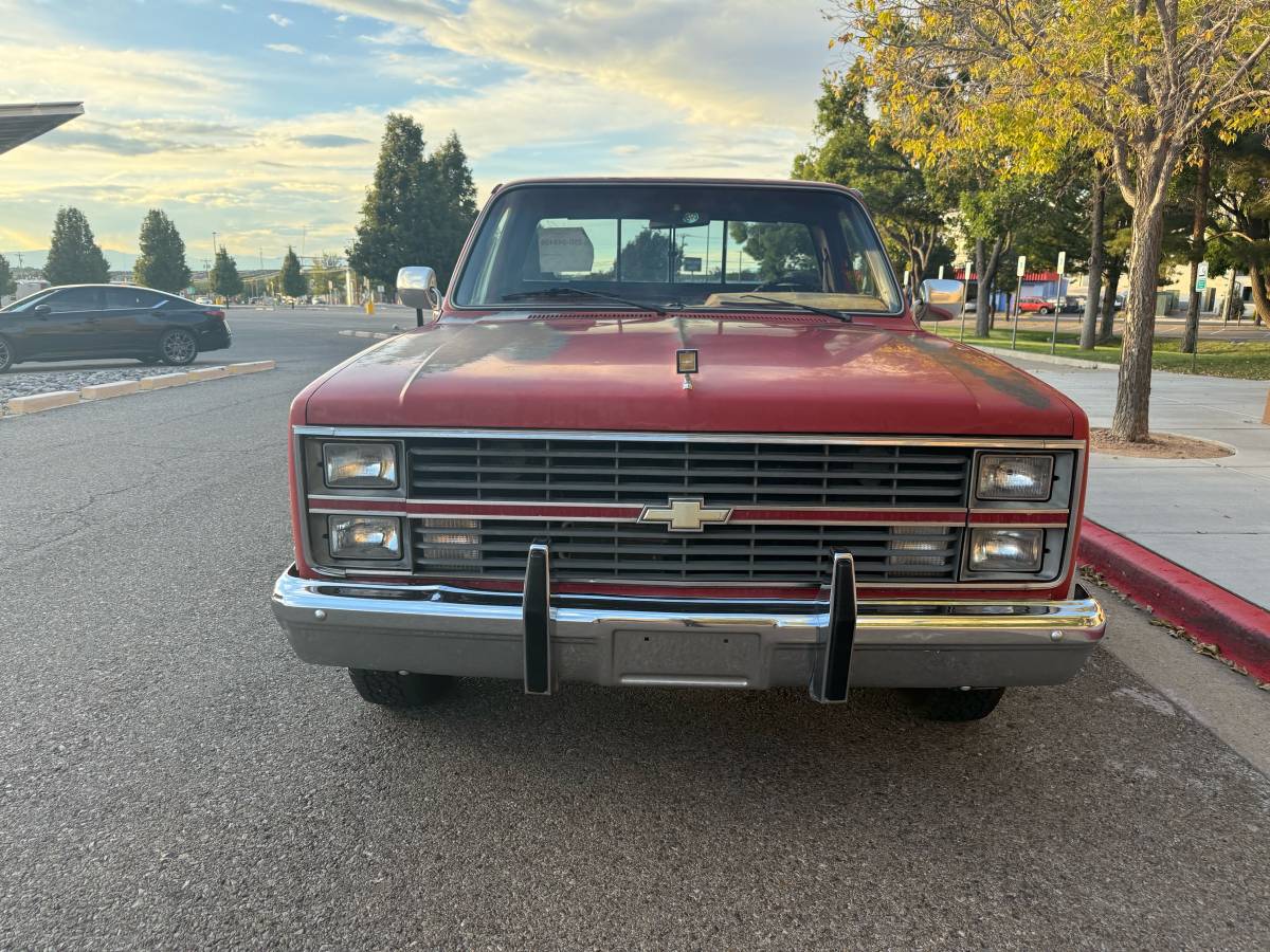 Chevrolet-silverado-1500-1982-red-3