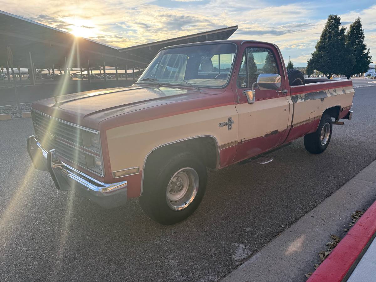 Chevrolet-silverado-1500-1982-red-4
