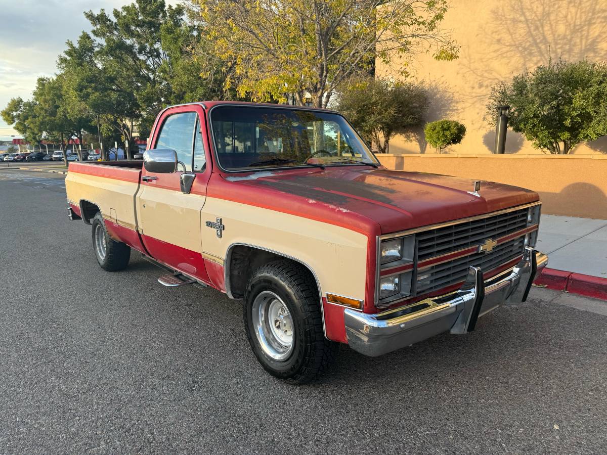 Chevrolet-silverado-1500-1982-red