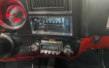 Chevrolet-silverado-1500-1984-3